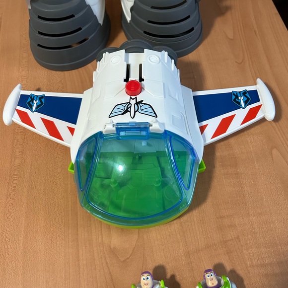 Imaginext Disney Toy Story 4 Buzz Lightyear robot large size with figures lot 7 - Picture 4 of 7